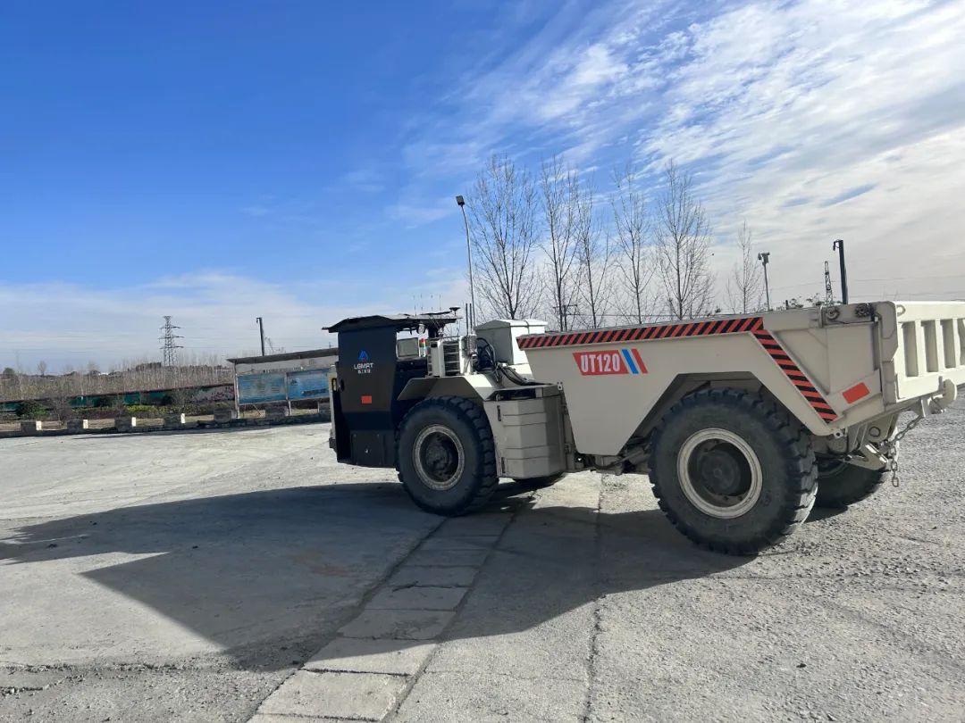 1701148884912616.jpg 1701148884912616.jpg